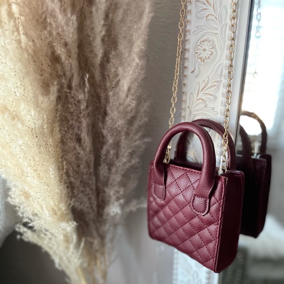 Mini Quilted Burgundy Chain Purse - Picture 2 of 6